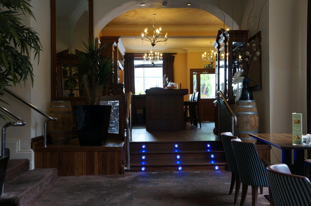 Jacksons Restaurant And Accommodation Роскоммон Екстер'єр фото